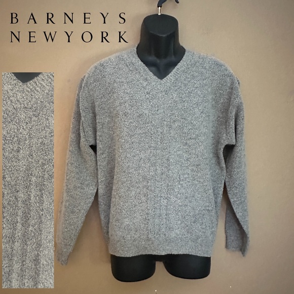 Barneys New York Other - Barneys New York Wool Blend Sweater Medium Gently worn